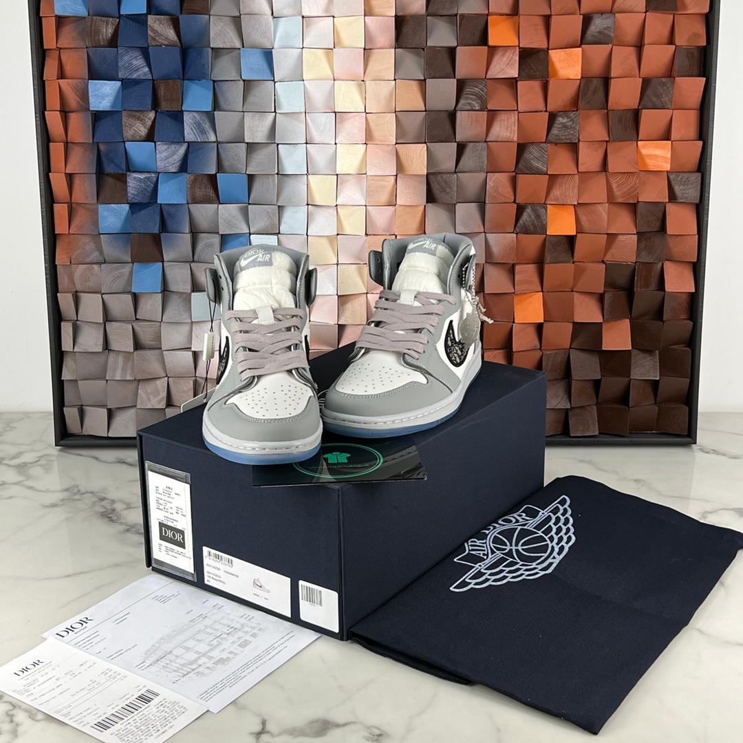 🛍️ Request Completed ✨ Want this exact item? Add to Cart 🛒 Looking for something else? 📩 Send a private WhatsApp request.