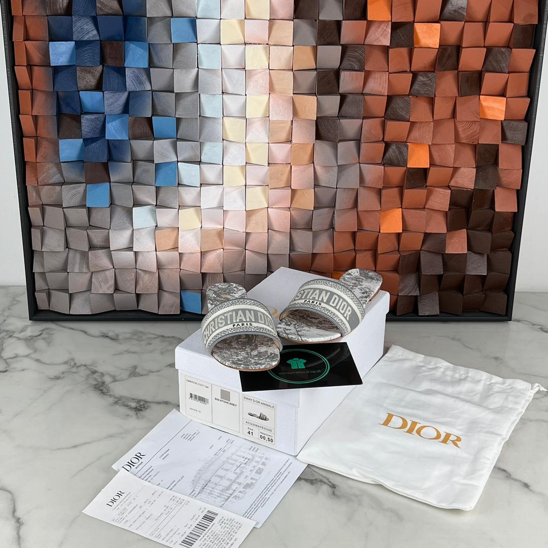 🛍️ Request Completed ✨ Want this exact item? Add to Cart 🛒 Looking for something else? 📩 Send a private WhatsApp request.