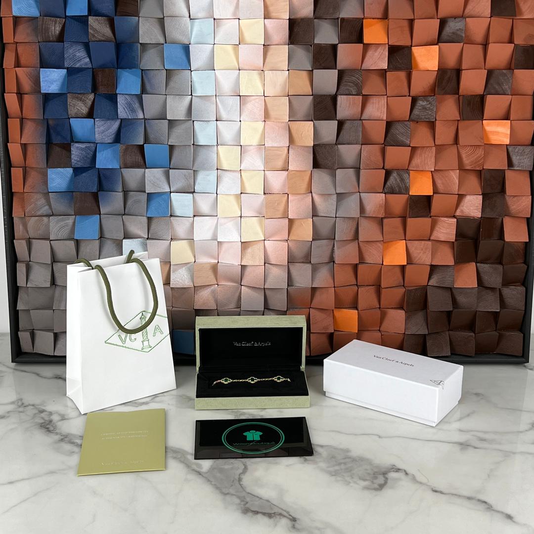 🛍️ Request Completed ✨ Want this exact item? Add to Cart 🛒 Looking for something else? 📩 Send a private WhatsApp request.