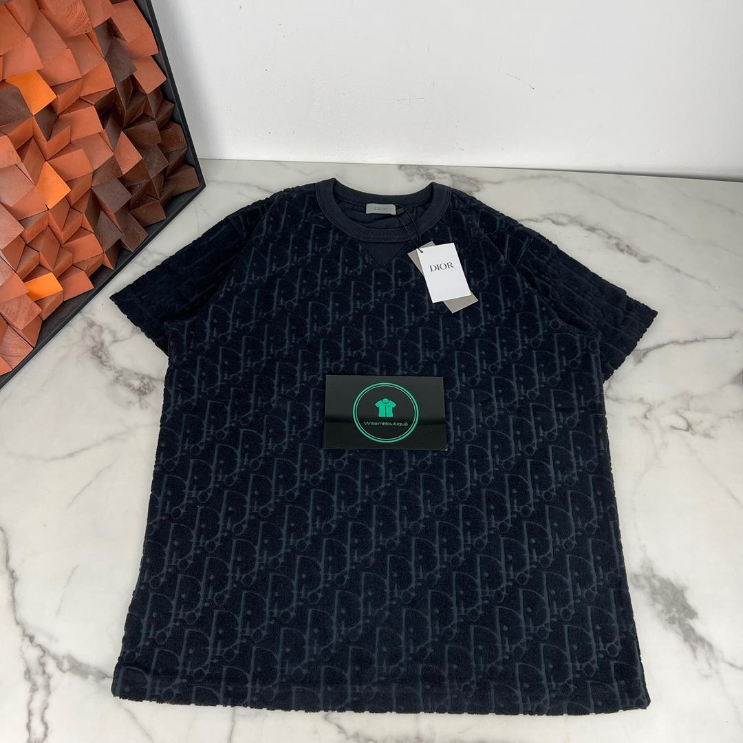 🛍️ Request Completed ✨ Want this exact item? Add to Cart 🛒 Looking for something else? 📩 Send a private WhatsApp request.