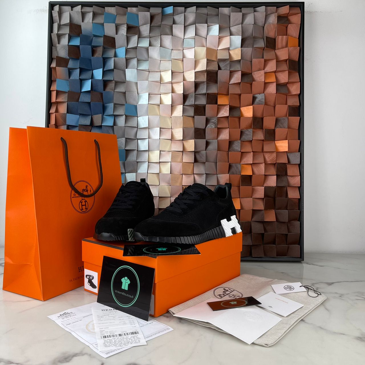 Privately sourced item🛍️ This exact piece has previously been arranged through our private order service and remains available to be secured again. Select Secure Your Item above to reserve this piece under your name. Order Manager available via WhatsApp.