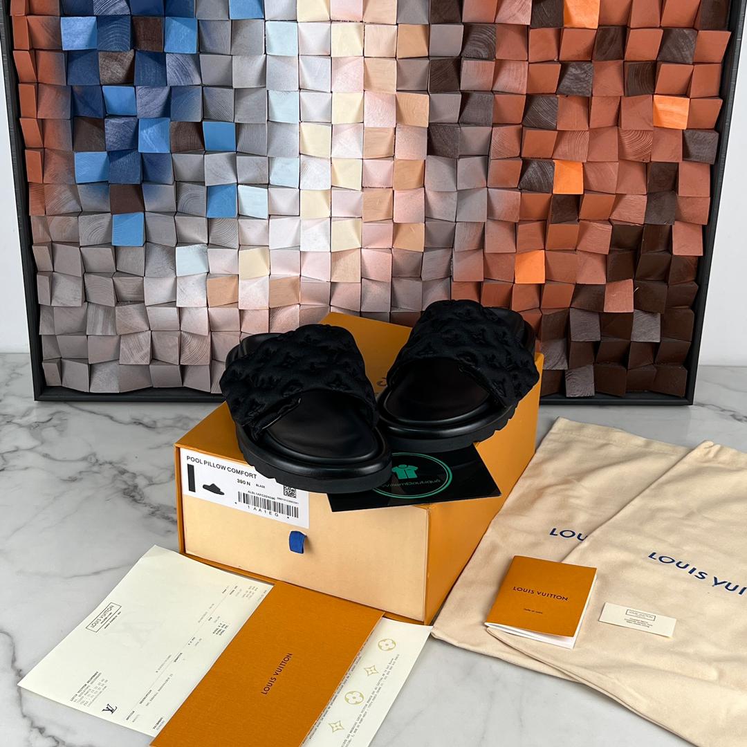 🛍️ Request Completed ✨ Want this exact item? Add to Cart 🛒 Looking for something else? 📩 Send a private WhatsApp request.