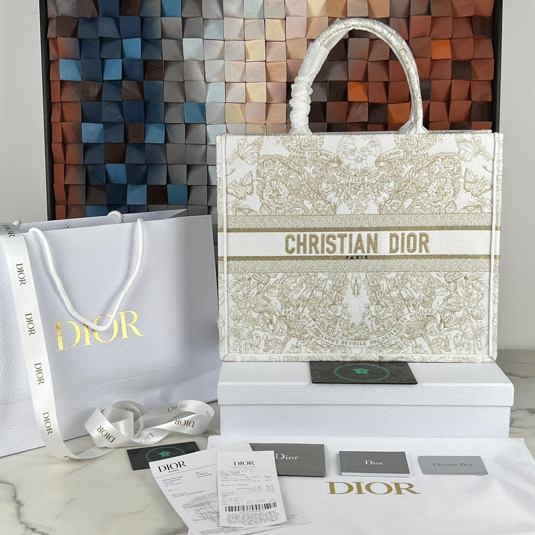 🛍️ Request Completed ✨ Want this exact item? Add to Cart 🛒 Looking for something else? 📩 Send a private WhatsApp request.