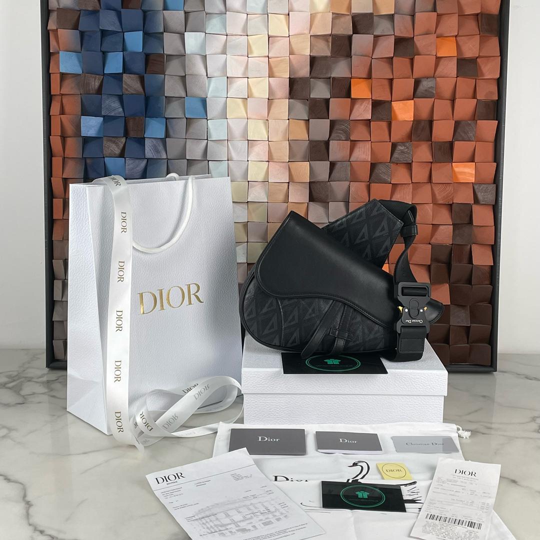 🛍️ Request Completed ✨ Want this exact item? Add to Cart 🛒 Looking for something else? 📩 Send a private WhatsApp request.