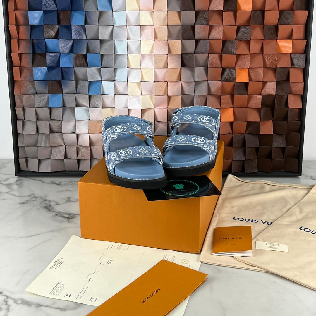 🛍️ Request Completed ✨ Want this exact item? Add to Cart 🛒 Looking for something else? 📩 Send a private WhatsApp request.