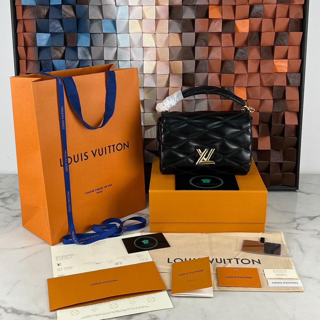 🛍️ Request Completed ✨ Want this exact item? Add to Cart 🛒 Looking for something else? 📩 Send a private WhatsApp request.