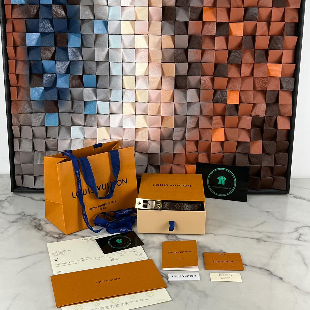 🛍️ Request Completed ✨ Want this exact item? Add to Cart 🛒 Looking for something else? 📩 Send a private WhatsApp request.