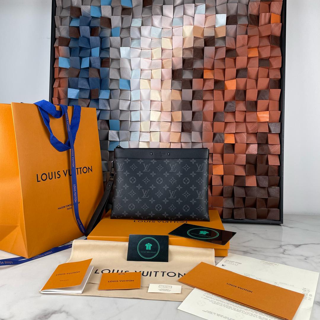 🛍️ Request Completed ✨ Want this exact item? Add to Cart 🛒 Looking for something else? 📩 Send a private WhatsApp request.