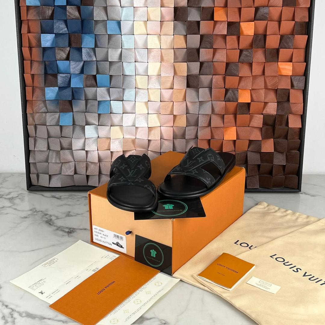 🛍️ Request Completed ✨ Want this exact item? Add to Cart 🛒 Looking for something else? 📩 Send a private WhatsApp request.