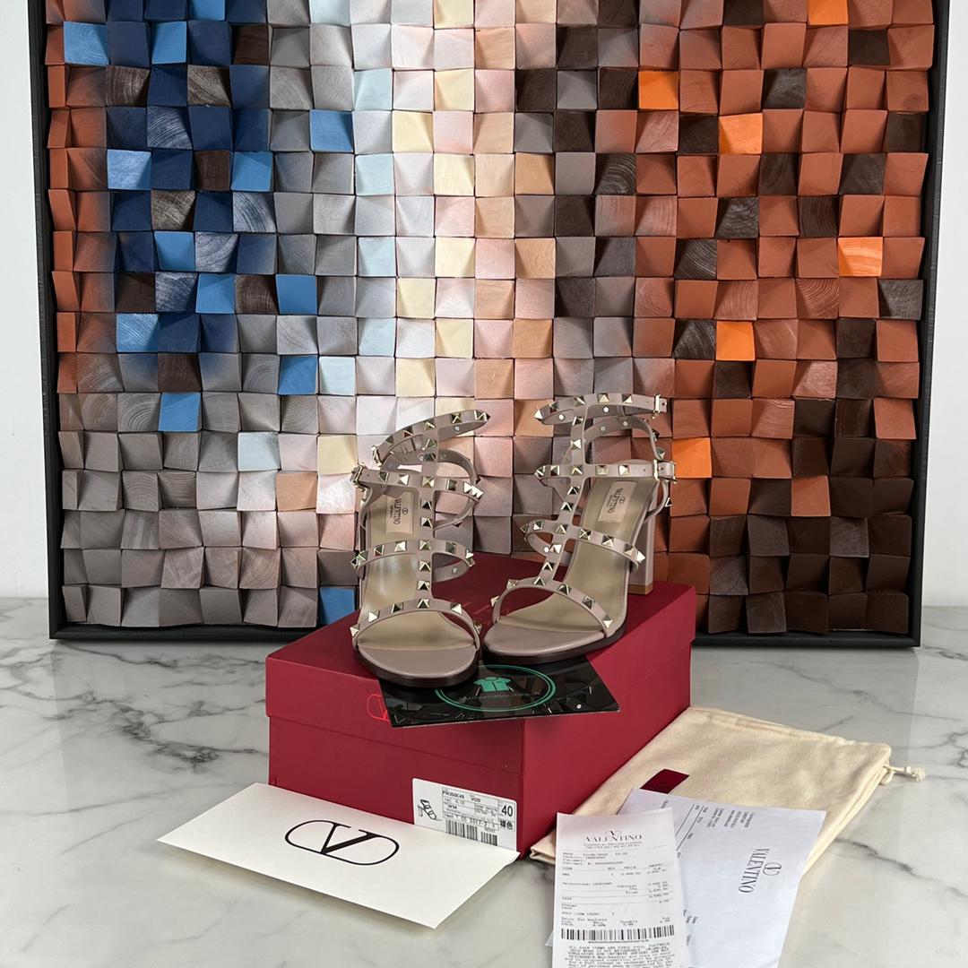 🛍️ Request Completed ✨ Want this exact item? Add to Cart 🛒 Looking for something else? 📩 Send a private WhatsApp request.