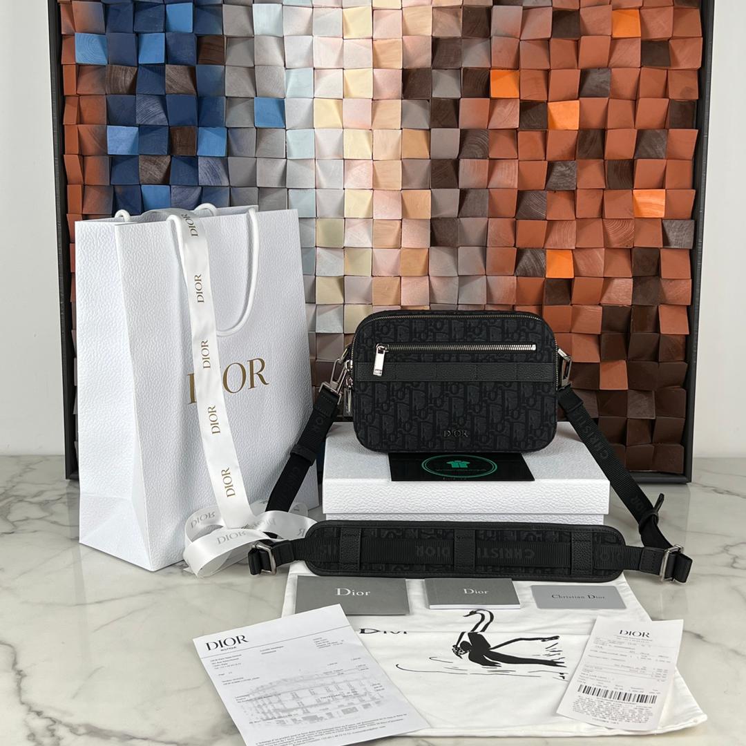 🛍️ Request Completed ✨ Want this exact item? Add to Cart 🛒 Looking for something else? 📩 Send a private WhatsApp request.